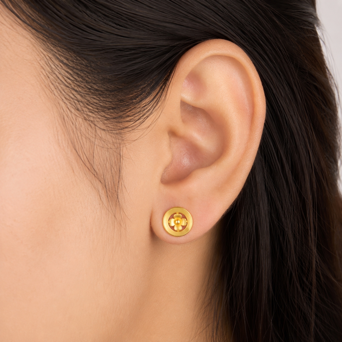18K Gold Floral Circle Tops